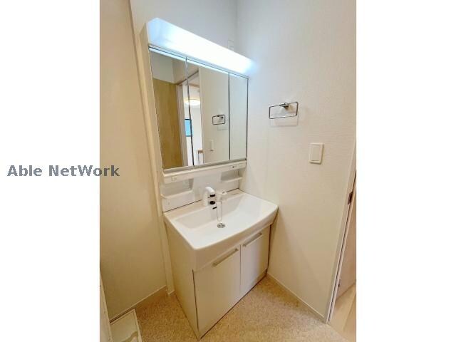 シャイン　フィフティーンの物件内観写真