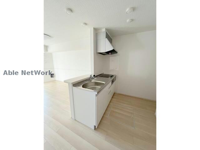 コッツ　ウォルズ　ガーデンの物件内観写真