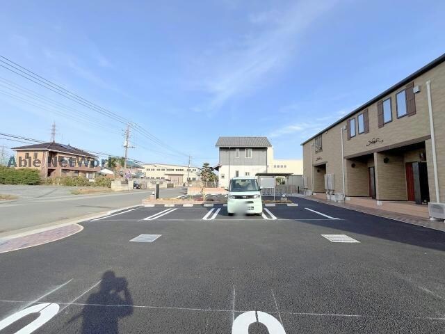 コッツ　ウォルズ　ガーデンの物件外観写真