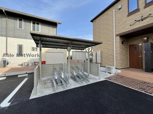 コッツ　ウォルズ　ガーデンの物件外観写真