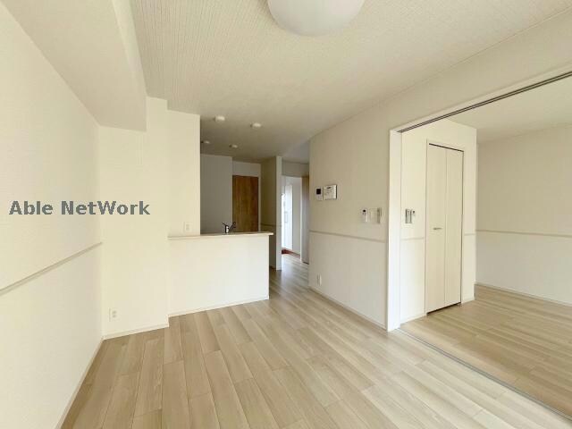 コッツ　ウォルズ　ガーデンの物件内観写真