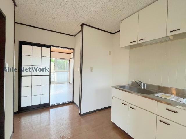 シオン花咲の物件内観写真