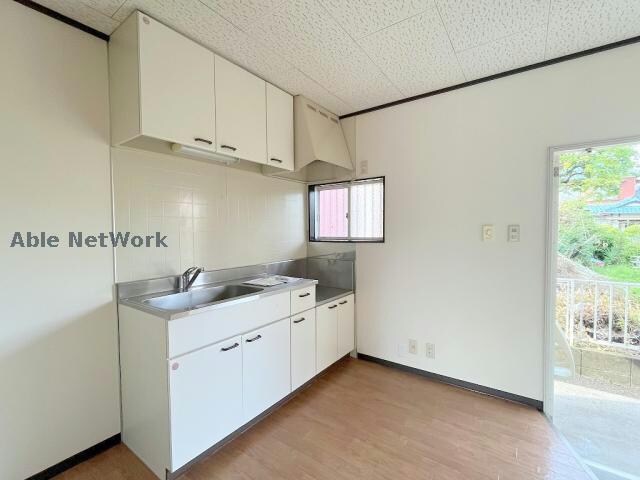 シオン花咲の物件内観写真