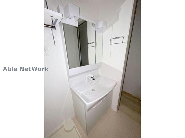 ラ・プロムナードⅢの物件内観写真