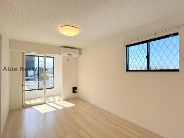 シャトー・グリーンⅢの物件内観写真