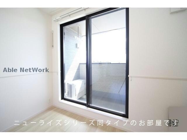 ヒカルサ久喜　スクエアの物件内観写真