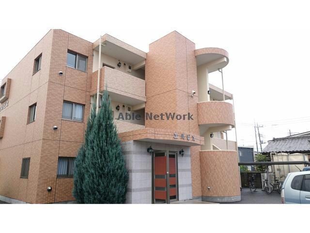 エルピス（熊谷市拾六間）の物件外観写真