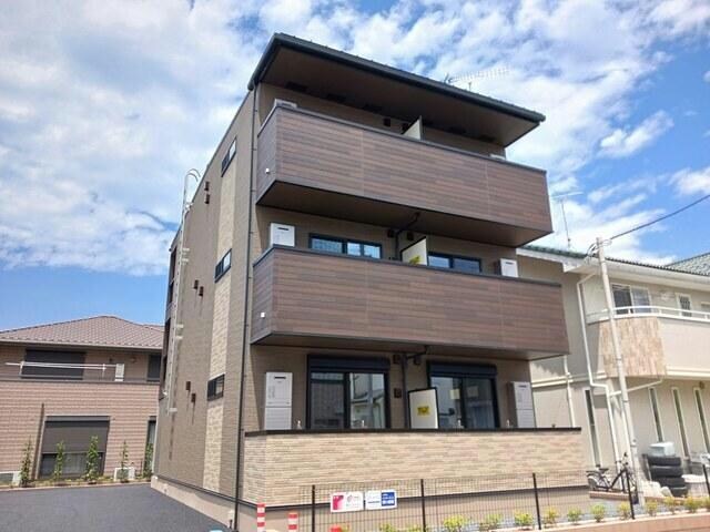 メゾン・アムール（熊谷市新堀）の物件外観写真