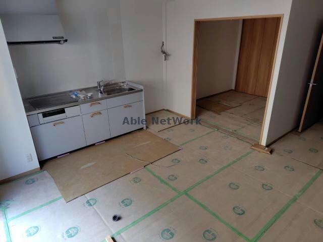 APL Ⅳ（アルムプレミアムリビングⅣ）の物件内観写真