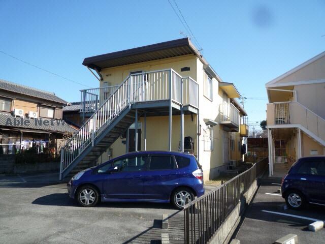 アーバンハイツ高羽の物件外観写真