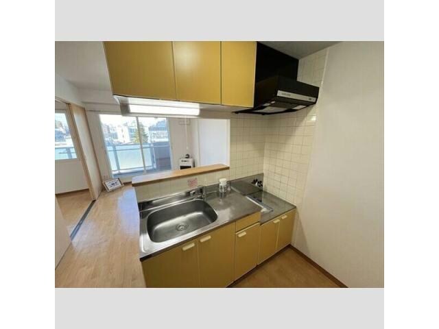 ｅｎｓｏｌｅｉｌｌｅ山鼻の物件内観写真