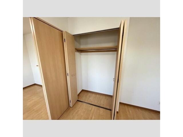 ｅｎｓｏｌｅｉｌｌｅ山鼻の物件内観写真