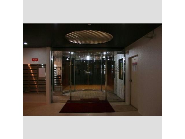 プラザ中島公園の物件外観写真