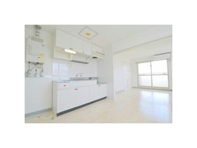 プレジール山鼻の物件内観写真