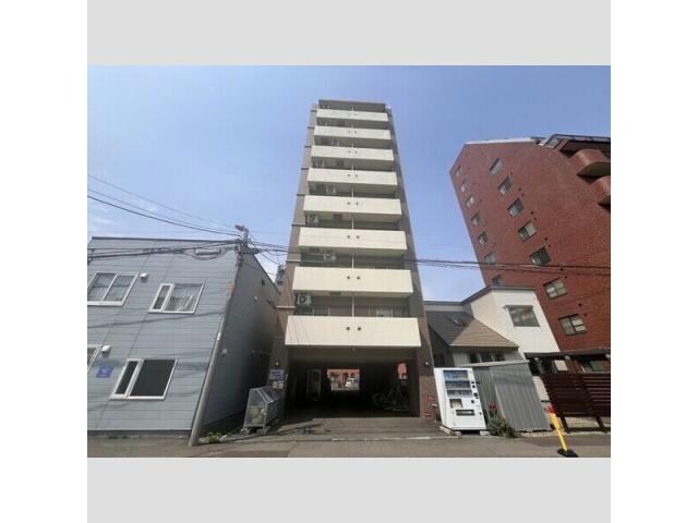 Azzurri Garden山鼻の物件外観写真