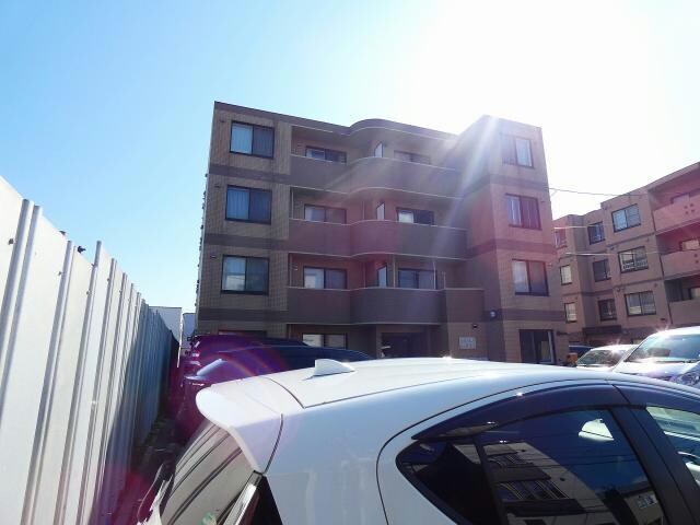 メトロガーデンの物件外観写真