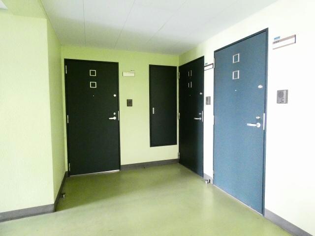 メトロガーデンの物件外観写真