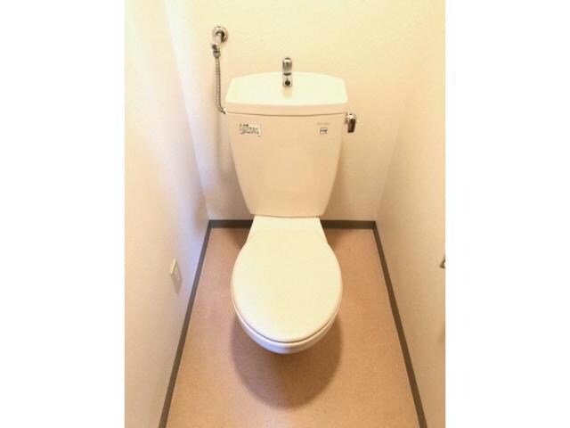 タウンコート山鼻の物件内観写真