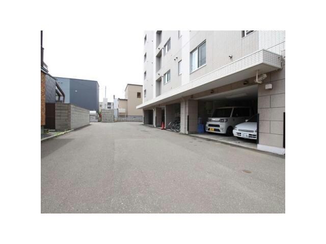 クラッセ山鼻の物件外観写真