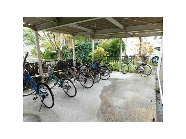 ヒルズ山鼻177の物件外観写真