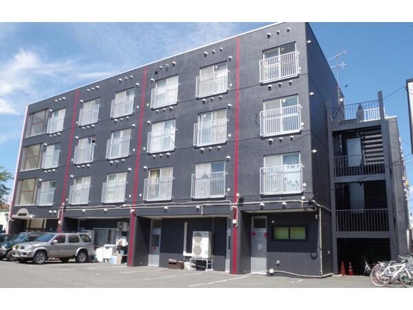 ロードサイド24の物件外観写真