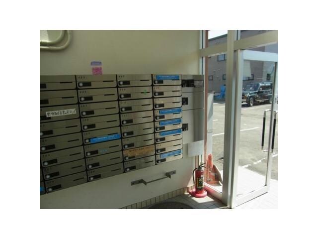 ロードサイド24の物件外観写真