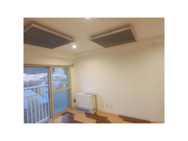 ロードサイド24の物件内観写真