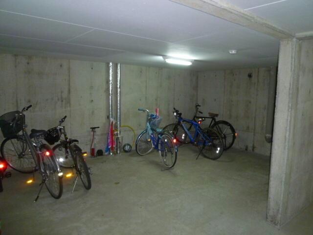 メゾンドゥーズの物件外観写真