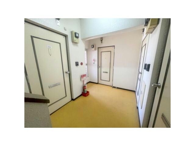 インペリアル23の物件外観写真