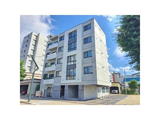 シティレジデンス南9条の物件外観写真