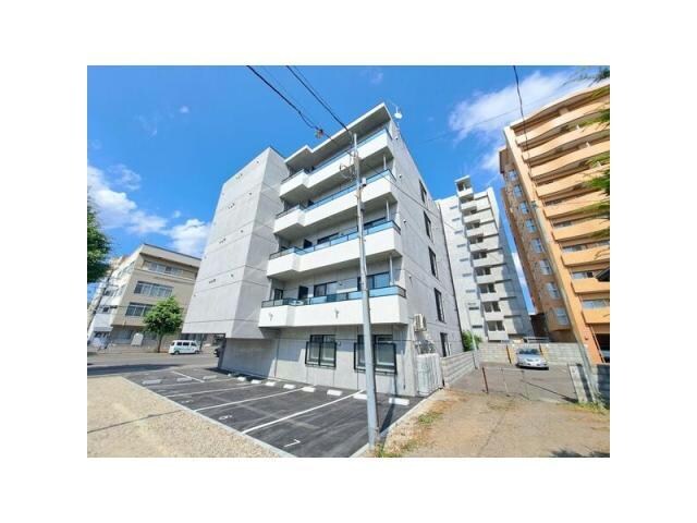 シティレジデンス南9条の物件外観写真