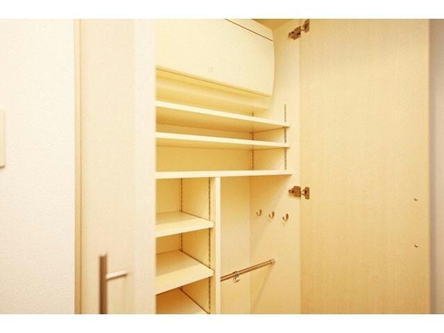 ビッグパレス南5条の物件内観写真