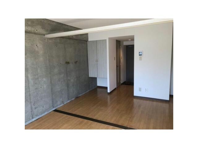 Y-FLATの物件内観写真