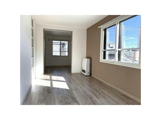 グランドサクセスピスタの物件内観写真