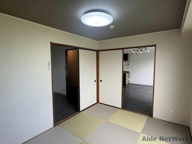 サンハイム大谷地の物件内観写真