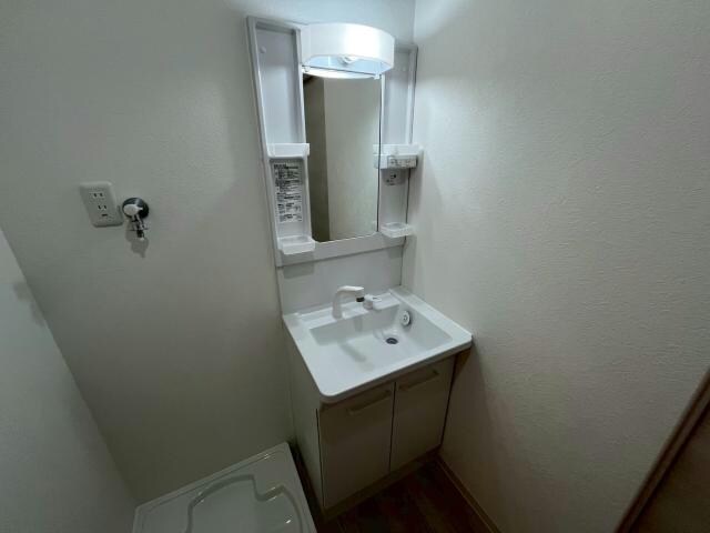 白国弘友ハイツの物件内観写真