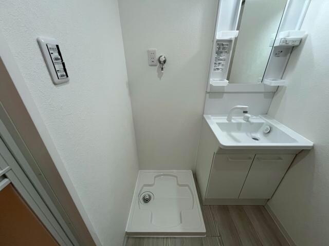 白国弘友ハイツの物件内観写真