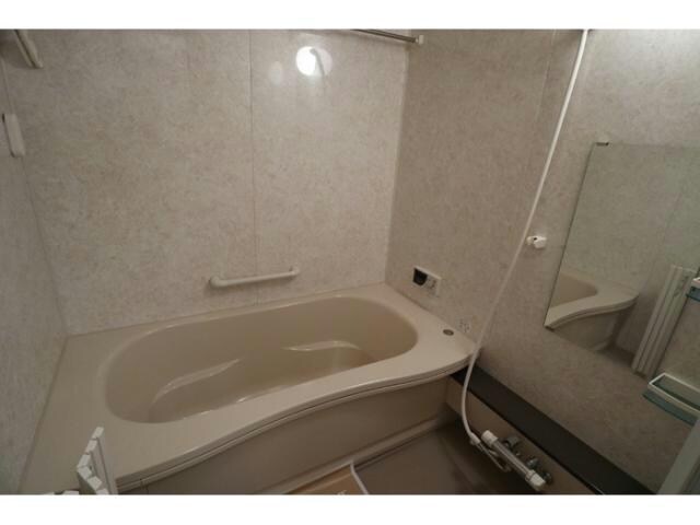 アゼリア大善の物件内観写真