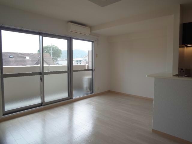 メゾンハピネスⅡの物件内観写真