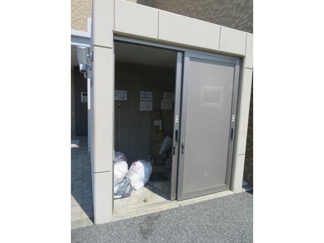 メゾンハピネスⅡの物件外観写真