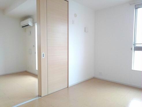 モンシェリー御立Aの物件内観写真