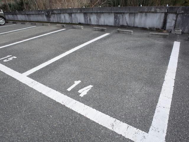 サニーハイツ御立Ｎの物件外観写真