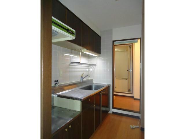 キャッスルコート東辻井の物件内観写真