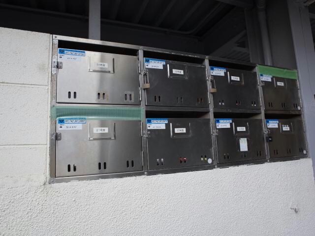 たくみマンションの物件外観写真