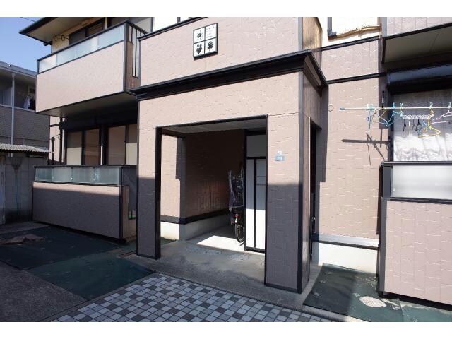 アーバンライフ吉田Aの物件外観写真