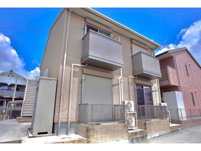 ラ・ルーチェの物件外観写真