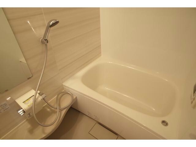 ラ・ルーチェの物件内観写真