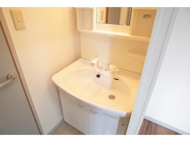 ハイツブランドールの物件内観写真