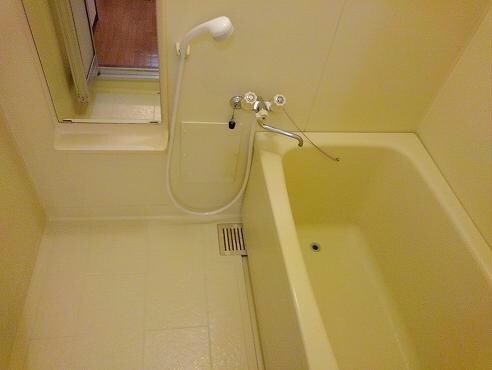 ファミールFの物件内観写真