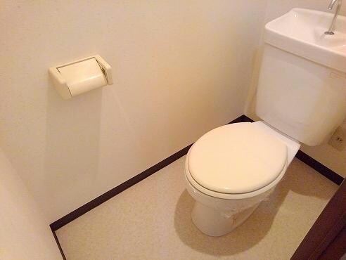 ファミールFの物件内観写真